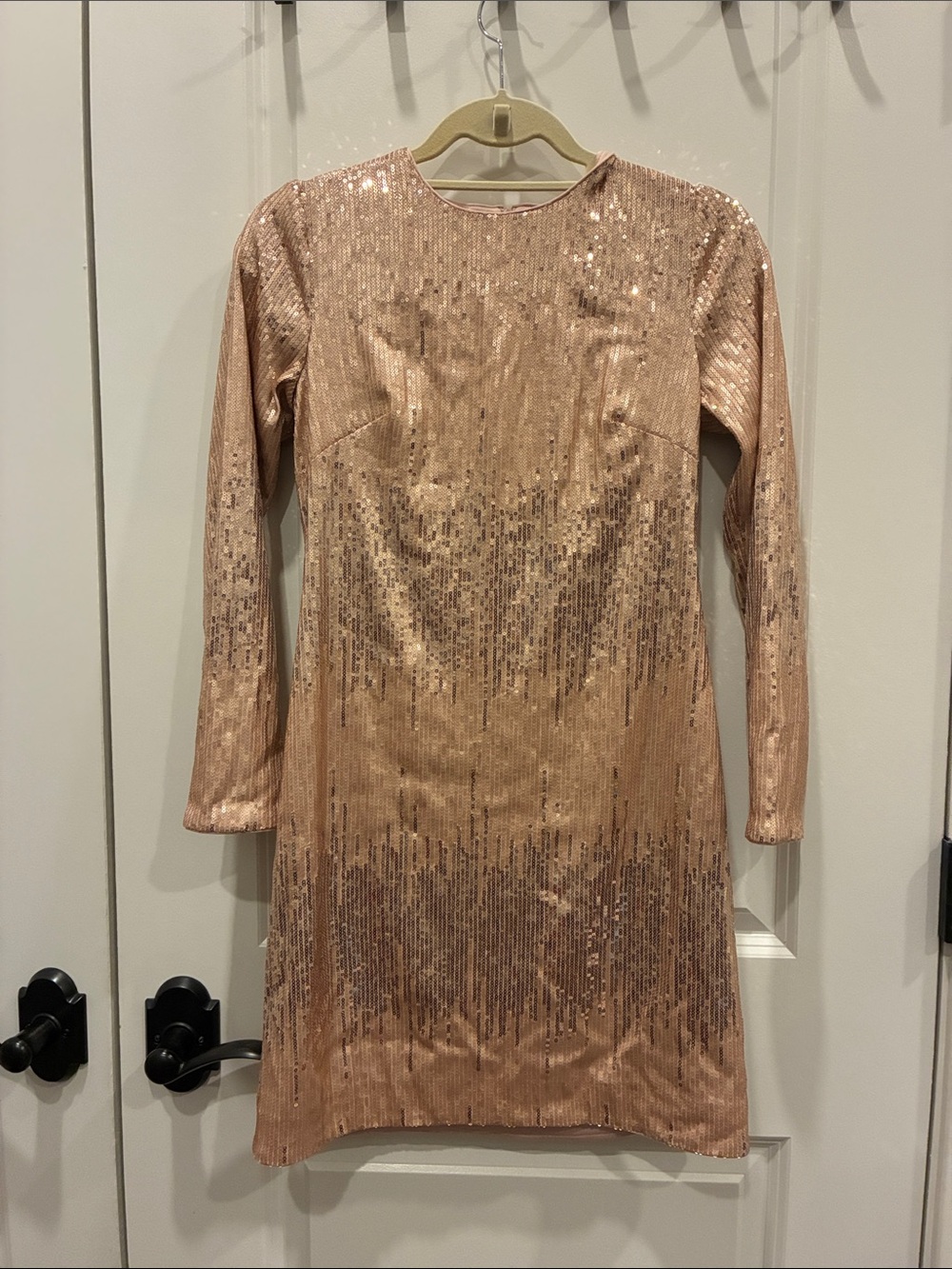 Vince Camuto Rose Gold Sequin Long-Sleeve Shift Dress- size 2